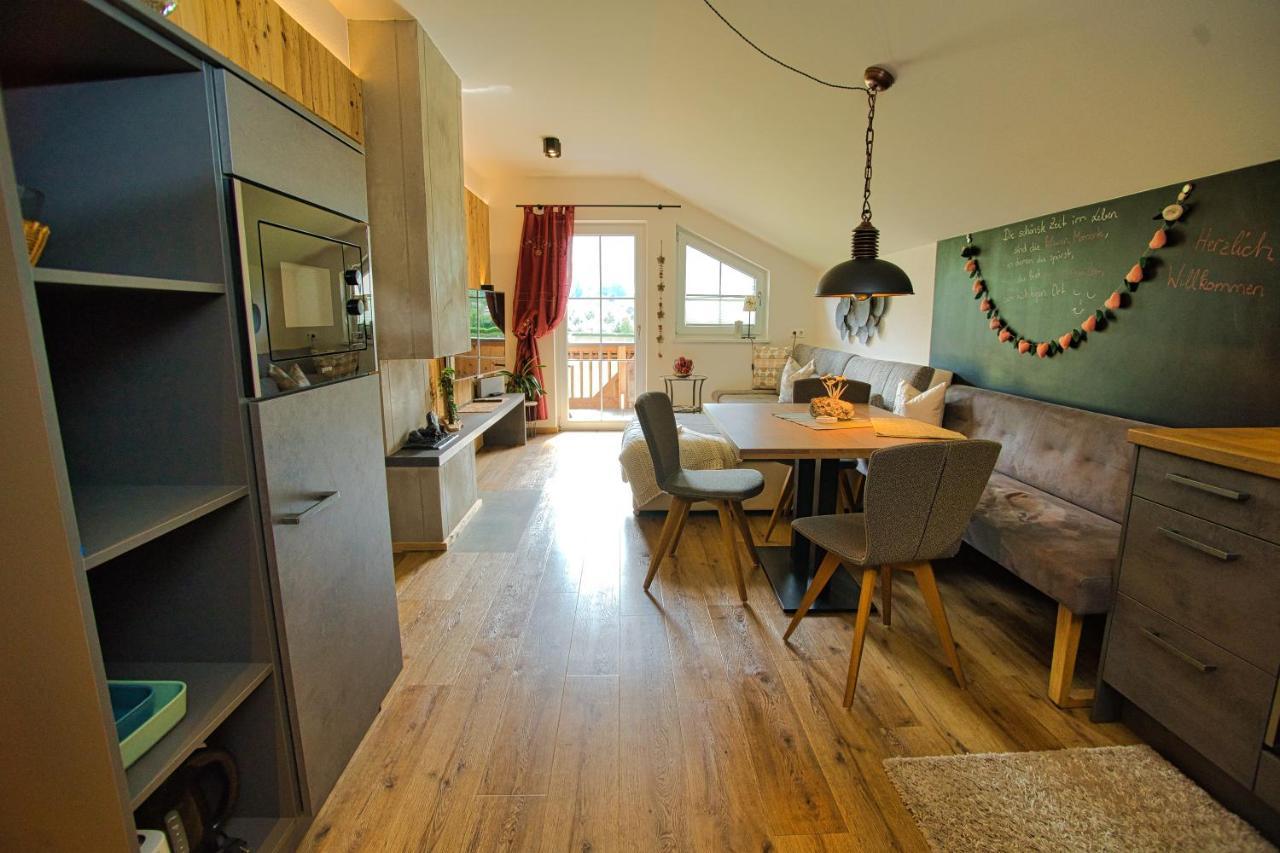Appartement Sandra 斯达姆 外观 照片
