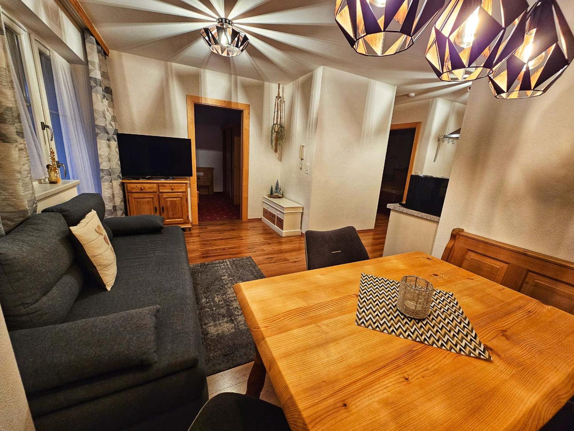 Appartement Sandra 斯达姆 外观 照片